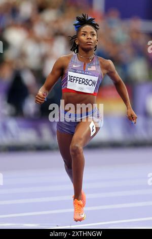 PARIS, FRANCE - 03 AOÛT : Melissa Jefferson, des États-Unis, participe à la demi-finale du 100 m féminin le jour 8 des Jeux Olympiques de Paris 2024 au stade de France le 03 août 2024 à Paris, France. © diebilderwelt / Alamy Stock Banque D'Images