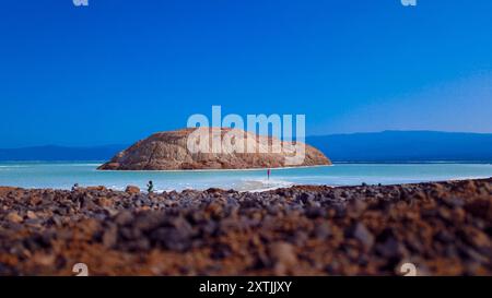 Vue aérienne sur le lac salé bleu Assal, Djibouti Banque D'Images