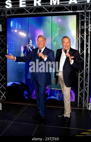 Roland Kaiser, Enthüllung der Wachsfigur BEI Madame Tussauds, Berlin, 15.08.2024 Roland Kaiser BEI der Vorstellung von Roland Kaisers Wachsfigur zur Kaisermania im Madame Tussaud s in Berlin am 15.8.2024 Berlin Madame Tussauds *** Roland Kaiser, dévoilement de la figure de cire à Madame Tussauds, Berlin, 15 08 2024 Roland Kaiser à la présentation de Roland Kaisers figurine de cire pour Kaisermania à Madame Tussaud s à Berlin le 15 8 2024 Berlin Madame Tussauds Copyright : xAnitaxBuggex Banque D'Images