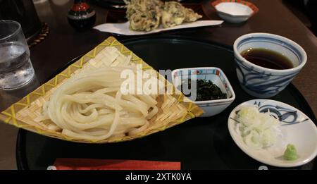 Cuisine japonaise : nouilles zaru udon à Gunma, Japon Banque D'Images