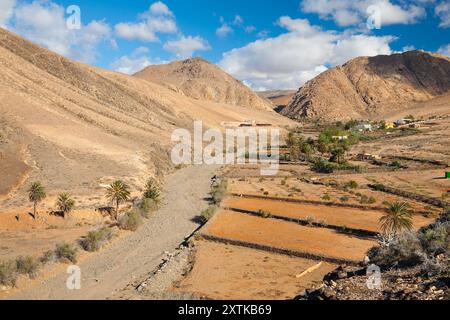 Une vue sur la zone Hermitage Las Penitas du parc naturel rural Betancuria dans le centre de Fuerteventura, l'une des îles Canaries espagnoles Banque D'Images