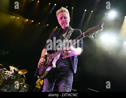 Hollywood FL, États-Unis. 14 août 2024. Deep Purple Perform pendant =1 More Time Tour : Celebrating 50 Years of Smoke on the Water Tour au Hard Rock Live qui se tient au Seminole Hard Rock Hotel & Casino le 14 août 2024 à Hollywood, Floride. Crédit : Mpi04/Media Punch/Alamy Live News Banque D'Images