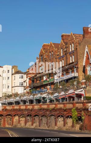 Angleterre, Kent, Thanet, Ramsgate, Royal Temple Yacht Club Building Banque D'Images