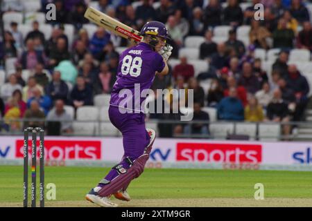 Leeds, Angleterre, 31 juillet 2021. Harry Brook battant pour les Superchargeurs du Nord contre les Invincibles ovales dans les cent à Headingley. Crédit : Colin Edwards Banque D'Images