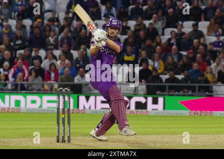 Leeds, Angleterre, 31 juillet 2021. John Simpson battant pour les Superchargeurs du Nord contre les Invincibles ovales dans les cent à Headingley. Crédit : Colin Edwards Banque D'Images