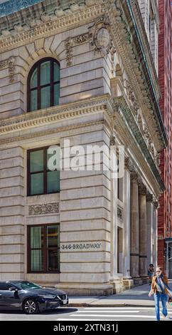 New York Life Insurance Building, alias Clock Tower Building, est un monument du centre civique. L'immeuble de bureaux de 1899 est maintenant un condominium résidentiel. Banque D'Images