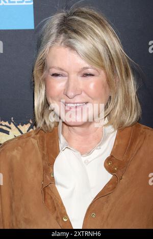 Martha Stewart assiste à la soirée d'ouverture de 'Tina Turner musical' à Broadway au Lunt-Fontanne Theatre de New York. Banque D'Images