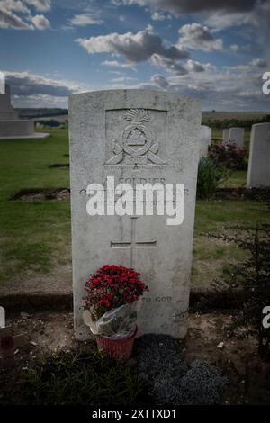 Tombe d'un soldat inconnu des Fusiliers du Lancashire, Mémorial de Thiepval, Picardie dans le nord de la France. Banque D'Images