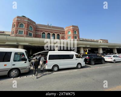 Aéroport de Lahore savoir aussi Allama Iqbal Aéroport International est le deuxième plus grand aéroport civil par le trafic au Pakistan ouvert en 1962 Banque D'Images