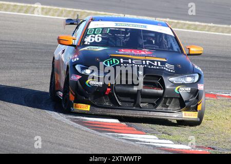 Philip Wiskirchen (DEU) / Markus Eichele (DEU), #66, BMW M4 GT4, Team : ME Motorsport (DEU), Motorsport, ADAC GT4 Allemagne, 2024, Lauf 4, Nuerburgring, Nuerburg, Rhénanie-Palatinat, 16.08.2024 Foto : Eibner-Pressefoto/Juergen Augst Banque D'Images