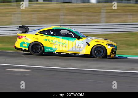 Niels Troeger (DEU) / Joseph Ellerine (ZAF), #49, BMW M4 GT4, Team : FK performance Motorsport (DEU), Motorsport, ADAC GT4 Allemagne, 2024, Lauf 4, Nuerburgring, Nuerburg, Rhénanie-Palatinat, 16.08.2024 Foto : Eibner-Pressefoto/Juergen Augst Banque D'Images