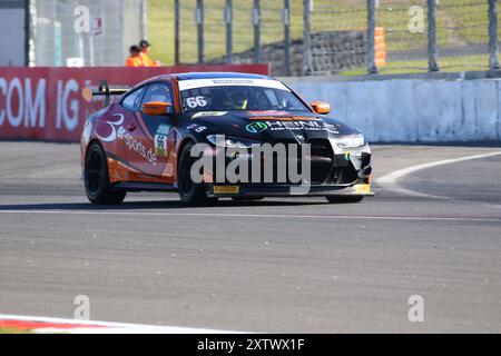 Philip Wiskirchen (DEU) / Markus Eichele (DEU), #66, BMW M4 GT4, Team : ME Motorsport (DEU), Motorsport, ADAC GT4 Allemagne, 2024, Lauf 4, Nuerburgring, Nuerburg, Rhénanie-Palatinat, 16.08.2024 Foto : Eibner-Pressefoto/Juergen Augst Banque D'Images