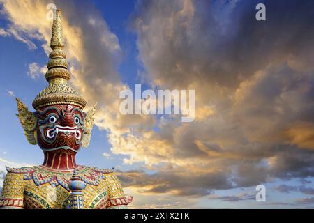 Yak, Yaksa, Teppanom, gardien de temple en Thaïlande, Pattaya, Chon Buri, Pattaya, Thaïlande, Asie Banque D'Images