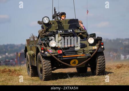 Une voiture blindée exposée au Yorkshire Wartime Experience à Hunsworth près de Bradford, West Yorkshire, Royaume-Uni Banque D'Images