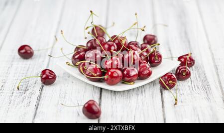 Gros plan sur une portion de cerises fraîches, mise au point sélective Banque D'Images