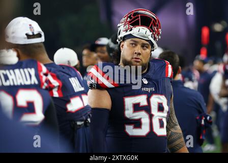 15 août 2024 ; Foxborough, ma, États-Unis; L'attaque défensive des Patriots de la Nouvelle-Angleterre Mike Purcell (58) lors du match de pré-saison entre les Philadelphia Eagles et les Patriots de la Nouvelle-Angleterre à Foxborough, Massachusetts. Anthony Nesmith/CSM Banque D'Images