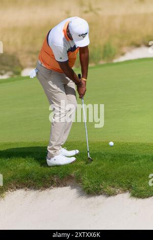 Le 16 août 2024, le prestigieux tournoi de golf Czech Masters s’est poursuivi lors de la deuxième journée de compétition au OAKS Prague course avec la partic Banque D'Images