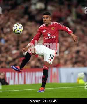 Le Casemiro de Manchester United lors du match de premier League à Old Trafford, Manchester. Date de la photo : vendredi 16 août 2024. Banque D'Images