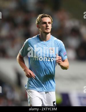 Jack Rudoni de Coventry City lors du Sky Bet Championship match à la Coventry Building Society Arena, Coventry. Date de la photo : vendredi 16 août 2024. Banque D'Images