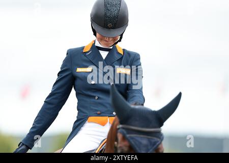 Renske KROEZE des pays-Bas avec Korella van de Watermolen lors du dressage du CCIO4*-NC-S · Prix Adeps au concours complet International d'Arville le 16 août 2024, Gesves, Belgique (photo de Maxime David - MXIMD Pictures) crédit : MXIMD Pictures/Alamy Live News Banque D'Images