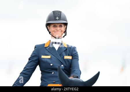 Renske KROEZE des pays-Bas avec Korella van de Watermolen lors du dressage du CCIO4*-NC-S · Prix Adeps au concours complet International d'Arville le 16 août 2024, Gesves, Belgique (photo de Maxime David - MXIMD Pictures) crédit : MXIMD Pictures/Alamy Live News Banque D'Images