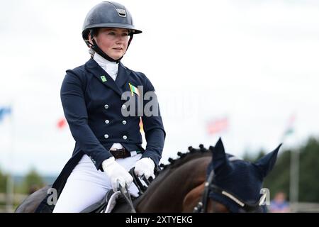 Molly EVANS d'Irlande avec Wellan Graffiti lors du dressage du CCIO4*-NC-S · Prix Adeps au concours complet International d'Arville le 16 août 2024, Gesves, Belgique (photo de Maxime David - MXIMD Pictures) crédit : MXIMD Pictures/Alamy Live News Banque D'Images