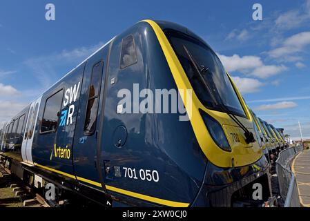 New South Western Railway SWR arterio class 701 trains Alstom entreposés au dépôt long Marston Rail, Warwickshire, juin 2024 Banque D'Images