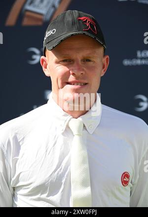 LONDRES, ROYAUME-UNI. 16 août 2024. James Smith a participé à deux phases de saut d'obstacles au Royal Hospital Chelsea à Londres, au Royaume-Uni, lors du Longines Global Champions Tour. Crédit : Voir Li/Picture Capital/Alamy Live News Banque D'Images