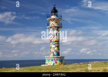 Phare d'Ajo en Cantabrie, Espagne. Banque D'Images