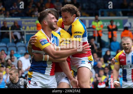 Leeds, Royaume-Uni. 17 août 2024. Elland Road, Leeds, West Yorkshire, 17 août 2024. Betfred Super League - Magic Weekend Hull FC v London Broncos Josh Rourke des London Broncos célèbre avoir marqué le 1er essai du match contre Hull FC crédit : Touchlinepics/Alamy Live News Banque D'Images