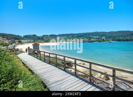 Promenade en bois à Aldan, Galice, Espagne Banque D'Images