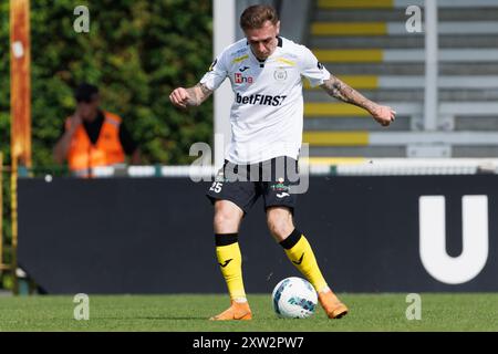 Roeselare, Belgique. 17 août 2024. Indy Boonen de Lokeren photographié en action lors d'un match de football entre le Club NXT et le KSC Lokeren-Temse, à Roeselare, le premier jour de la deuxième division 2023-2024 'Challenger Pro League' 1B du championnat belge, samedi 17 août 2024. BELGA PHOTO KURT DESPLENTER crédit : Belga News Agency/Alamy Live News Banque D'Images