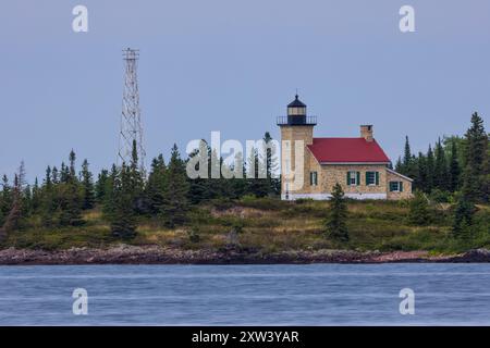 Phare de Copper Harbor le long du lac supérieur Banque D'Images