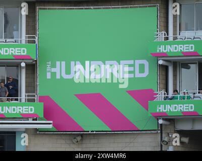 Londres, Royaume-Uni. 17 août 2024. Londres, Angleterre, 17 août 2024 : une vue à l'intérieur du stade pendant le match des cent Eliminator entre Birmingham Phoenix Men et Southern Brave Men au Kia Oval à Londres, en Angleterre. (Jay Patel/SPP) crédit : photo de presse sportive SPP. /Alamy Live News Banque D'Images