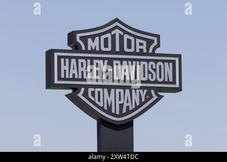 Wauwatosa - 14 août 2024 : Harley Davidson signe au Centre de développement de produits. Harley Davidson est le premier fabricant de légendaire motorcyc Banque D'Images