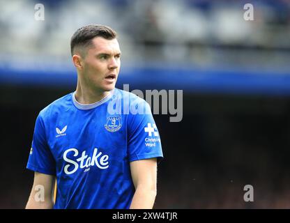 Goodison Park, Liverpool, Royaume-Uni. 17 août 2024. Premier League Football, Everton versus Brighton et Hove Albion ; Michael Keane de Everton Credit : action plus Sports/Alamy Live News Banque D'Images