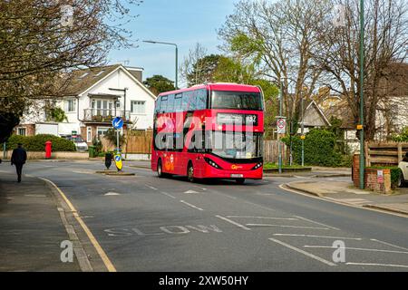 Alexander Dennis Enviro400EV London transport bus, Parkhill Road, Bexley, Kent Banque D'Images