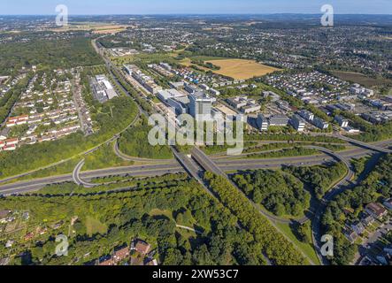 Luftbild, Stadtkrone Baustelle Gesamtansicht mit Wohngebiet und Fernsicht, Westfalendamm, Dortmund, Ruhrgebiet, Rhénanie-du-Nord-Westphalie, Deutschland ACHTUNGxMINDESTHONORARx60xEURO *** vue aérienne, Stadtkrone vue générale du chantier avec zone résidentielle et vue lointaine, Westfalendamm, Dortmund, Ruhr, Rhénanie du Nord-Westphalie, Allemagne ATTENTIONxMINDESTHONORARx60xEURO Banque D'Images