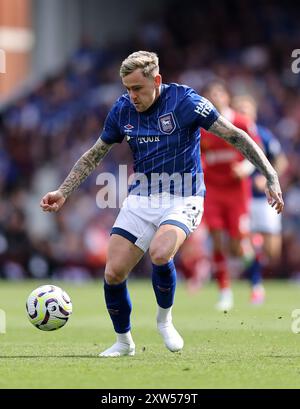 Ipswich, Royaume-Uni. 17 août 2024. Sammie Szmodics d'Ipswich Town lors du premier League match à Portman Road, Ipswich. Le crédit photo devrait se lire comme suit : David Klein/Sportimage crédit : Sportimage Ltd/Alamy Live News Banque D'Images