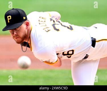 Pittsburgh, États-Unis. 17 août 2024. Bailey Falter (26), lanceur des Pirates de Pittsburgh, affronte les Mariners de Seattle au PNC Park le samedi 17 août 2024 à Pittsburgh. Photo par Archie Carpenter/UPI crédit : UPI/Alamy Live News Banque D'Images