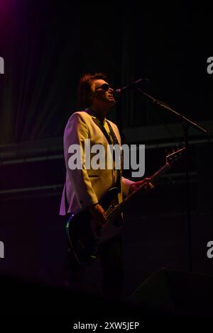 Trentham, Royaume-Uni, 17 août 2024. Manic Street Preachers jouent Trentham Live 2024. Crédit : TeeGeePix/Alamy Live News Banque D'Images