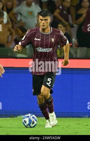 Salerne, Italie. 17 août 2024. Flavius Daniliuc de l'US Salernitana en action lors du match de Serie BKT entre l'US Salernitana et L'AS Cittadella au Stadio Arechi, Salerne, Italie, le 17 août 2024. Crédit : Nicola Ianuale/Alamy Live News Banque D'Images