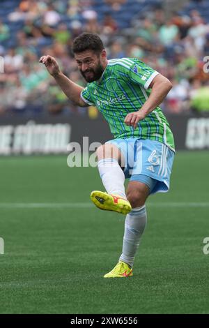 Seattle, États-Unis. 17 août 2024. Le milieu de terrain des Seattle Sounders FC João Paulo (6) passe le ballon dans un match de la Coupe des ligues contre le LAFC au Lumen Field à Seattle, Washington, le 17 août 2024. (Crédit photo Nate Koppelman/Sipa USA) crédit : Sipa USA/Alamy Live News Banque D'Images