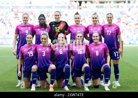 Lyon, France. 06 août 2024. Les joueuses allemandes sont vues avant le match de demi-finale des Jeux Olympiques Paris 2024 féminin de football entre les États-Unis et l'Allemagne au stade de Lyon à Lyon, France. (Foto : Daniela Porcelli/Sports Press photo/C - DÉLAI D'UNE HEURE - ACTIVER FTP UNIQUEMENT SI LES IMAGES ONT MOINS D'UNE HEURE - Alamy) crédit : SPP Sport Press photo. /Alamy Live News Banque D'Images