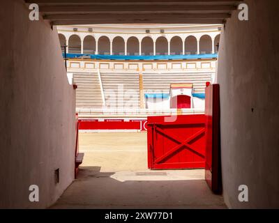 Visite gratuite à l'intérieur des arènes de Melilla, Espagne. La seule arène fonctionnelle de tout le continent africain. Banque D'Images