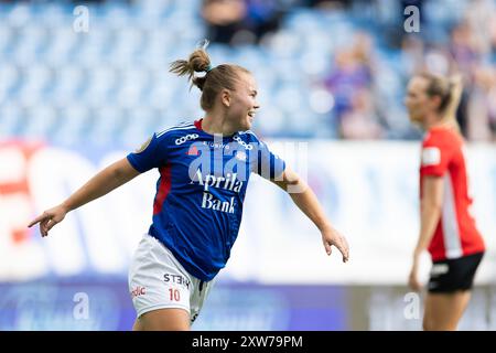 Oslo, Norvège, 17 août 2024 : Olaug Tvedten (10 Valerenga) célèbre après avoir marqué lors du match de football de la Ligue Toppserien entre Valerenga et Arna Bjornar à Intility Arena à Oslo, Norvège (Ane Frosaker / SPP) Banque D'Images