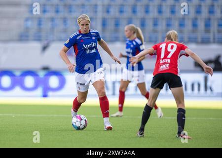 Oslo, Norvège, 17 août 2024 : Elise Hove Thorsnes (9 Valerenga) contrôle le ballon lors du match de football de la Ligue Toppserien entre Valerenga et Arna Bjornar à Intility Arena à Oslo, Norvège (Ane Frosaker / SPP) Banque D'Images