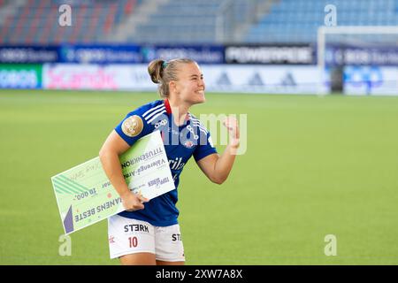 Oslo, Norvège, le 17 août 2024 : Olaug Tvedten (10 Valerenga) célèbre sa victoire dans le match de football de la Ligue Toppserien entre Valerenga et Arna Bjornar à Intility Arena à Oslo, Norvège (Ane Frosaker / SPP) Banque D'Images