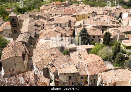 Toits du village de Moutisers Sainte Marie France Banque D'Images