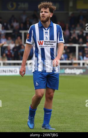 Anthony Mancini de Hartlepool United en action lors du match de Vanarama National League entre Hartlepool United et Southend United à Victoria Park, Hartlepool, samedi 17 août 2024. (Photo : Mark Fletcher | mi News) Banque D'Images